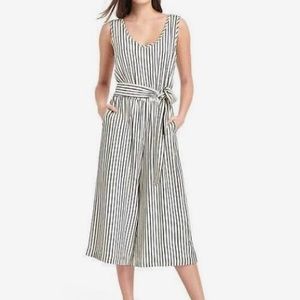 NWOT Gap Wideleg Stripe Jumpsuit 💕